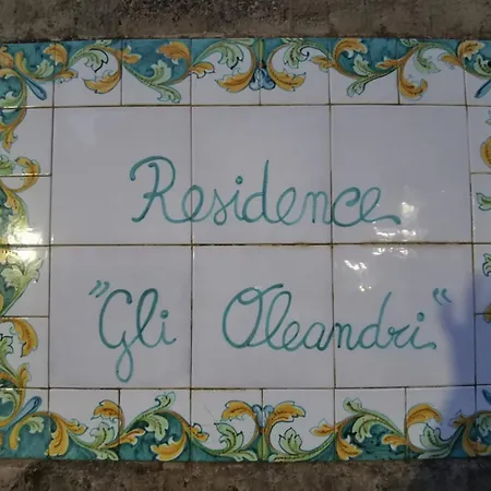 Orchidea Bianca Giardini-Naxos